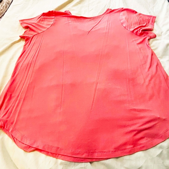 NEW PHOTOS! T-SHIRT, ROUNDED VEE NECK, GEORGIA PEACH, SIZE 4X, SHORT SLEEVES, - Picture 11 of 11